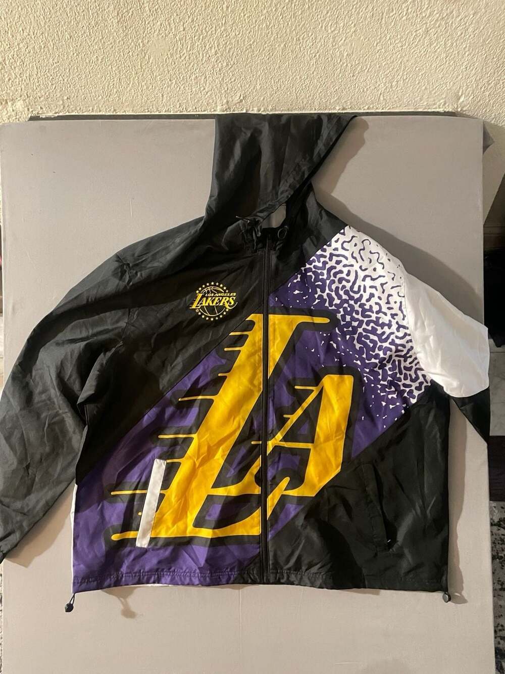 New Era LA Lakers City Edition Full-Zip Windbreaker Hooded Jacket Black